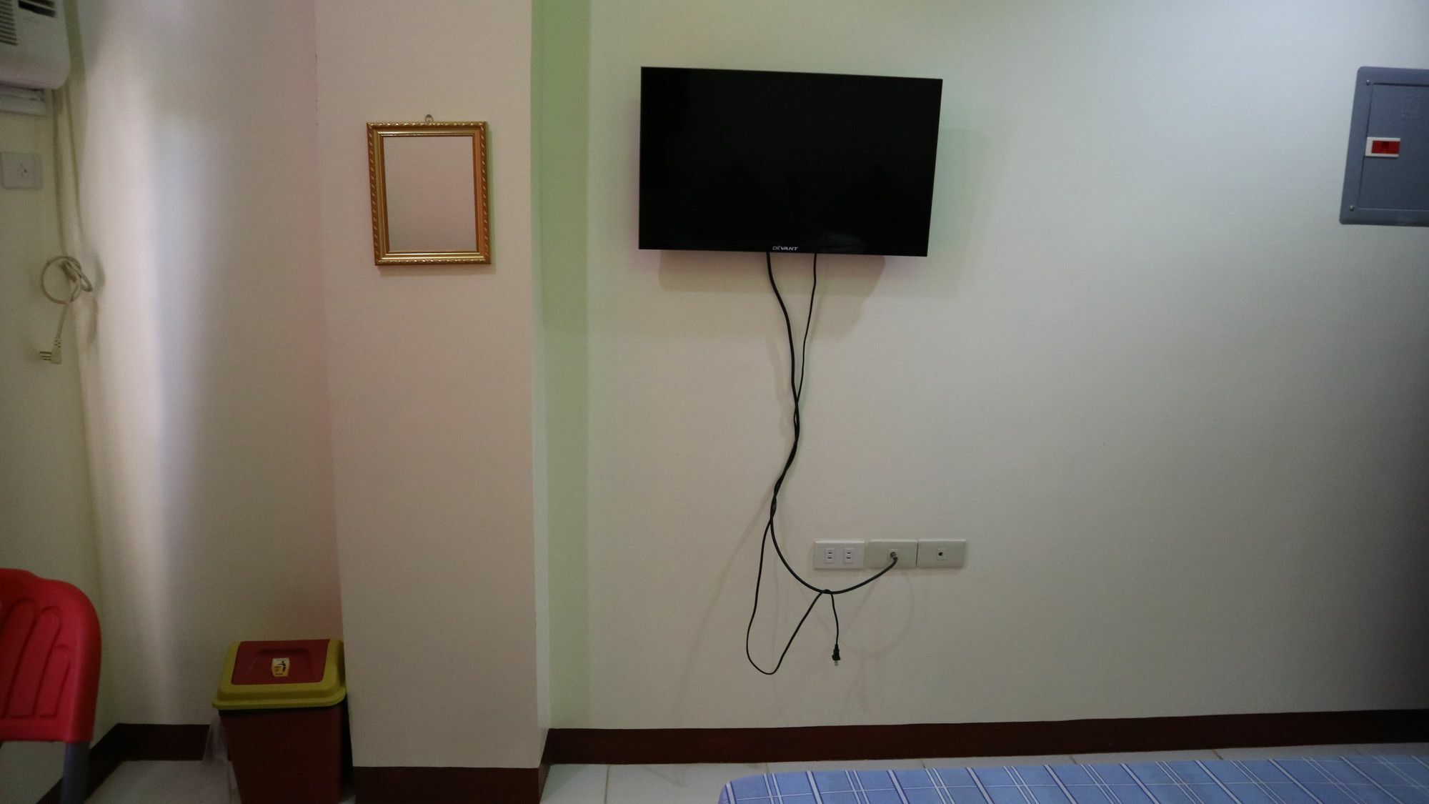 C Tower Studio Apartments Puerto Princesa Extérieur photo